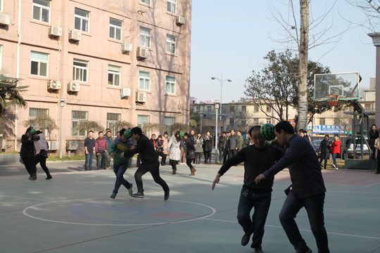 “龍鳳戲珠”，技巧與速度的角逐