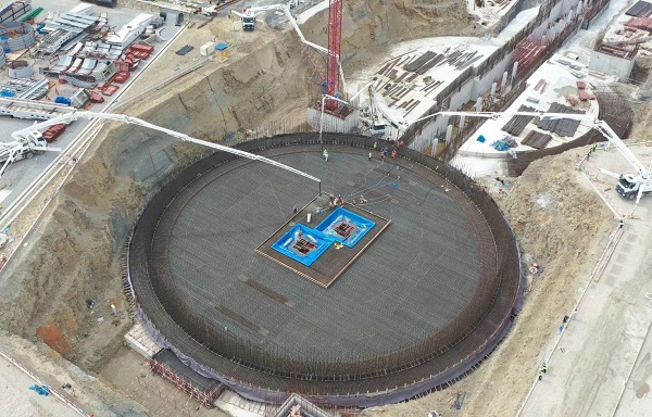 02、3#歐羅倉基礎底板鋼筋綁扎.jpg