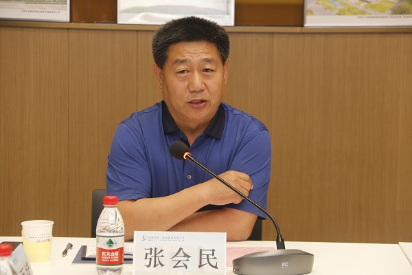 集團(tuán)公司黨委書記張會民作總結(jié)講話.JPG 集團(tuán)公司黨委書記張會民作總結(jié)講話.JPG