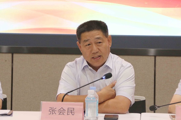 河南二建集團(tuán)黨委書記張會(huì)民發(fā)表講話.jpg 河南二建集團(tuán)黨委書記張會(huì)民發(fā)表講話.jpg