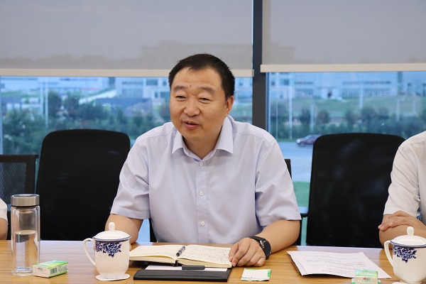 3、延津縣縣長李中耀發(fā)表講話.JPG
